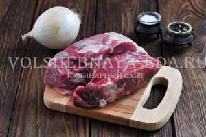 Домашние беляши с мясом на сковороде — легкий и вкусный рецепт